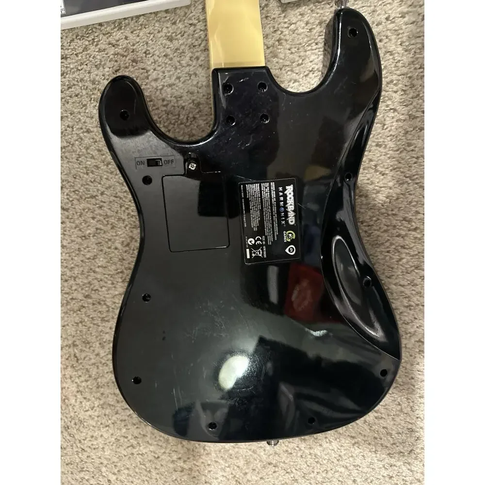 Nintendo Wii Rock Band Guitar w Dongle Strap 2 Games RockBand Beatles Tested